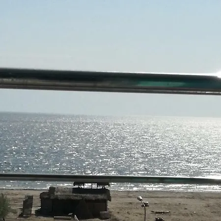 アパート Summerland Sea View *